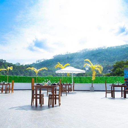 Crown Regency- Badulla Hotel ภายนอก รูปภาพ