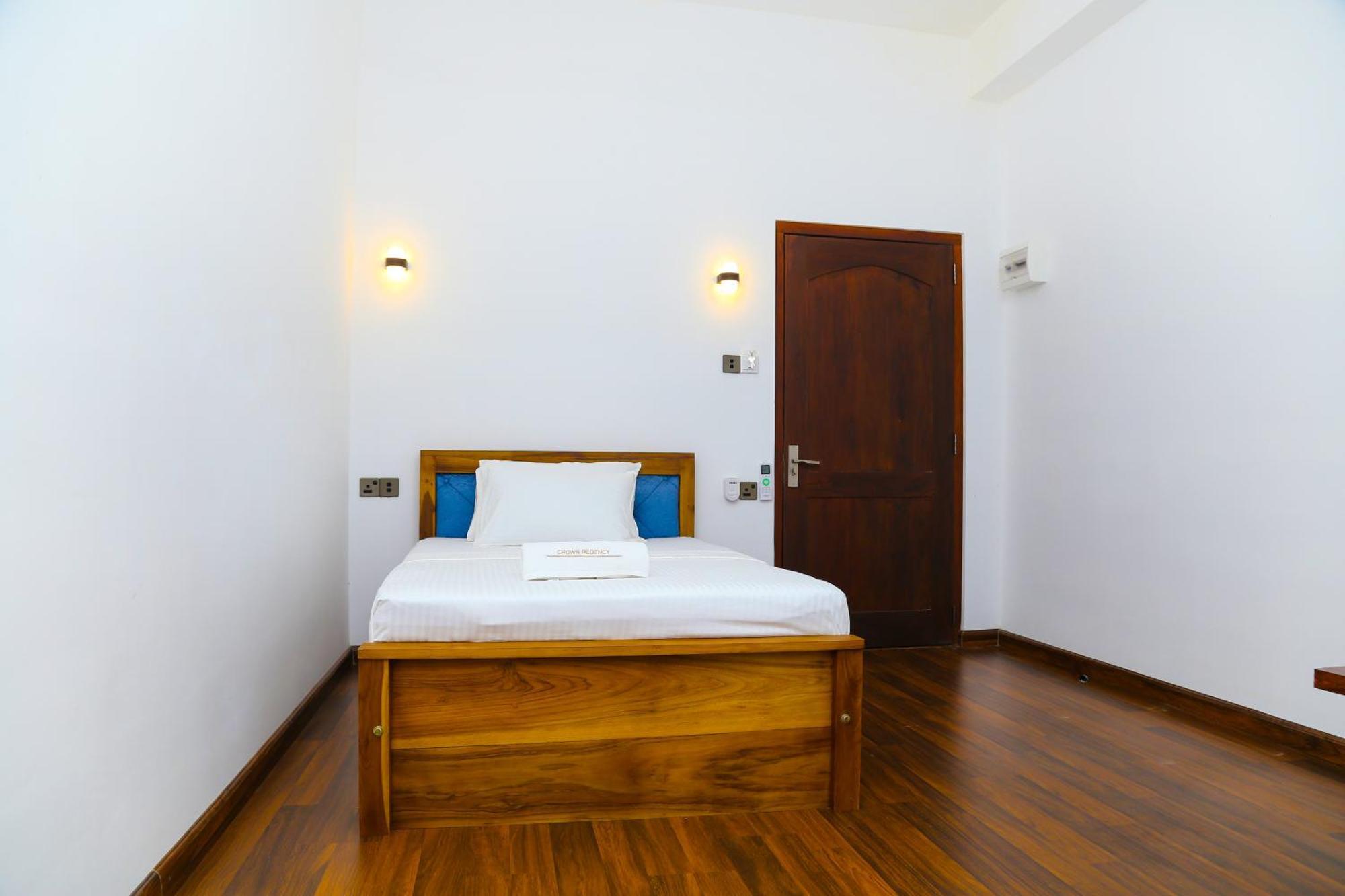 Crown Regency- Badulla Hotel ภายนอก รูปภาพ