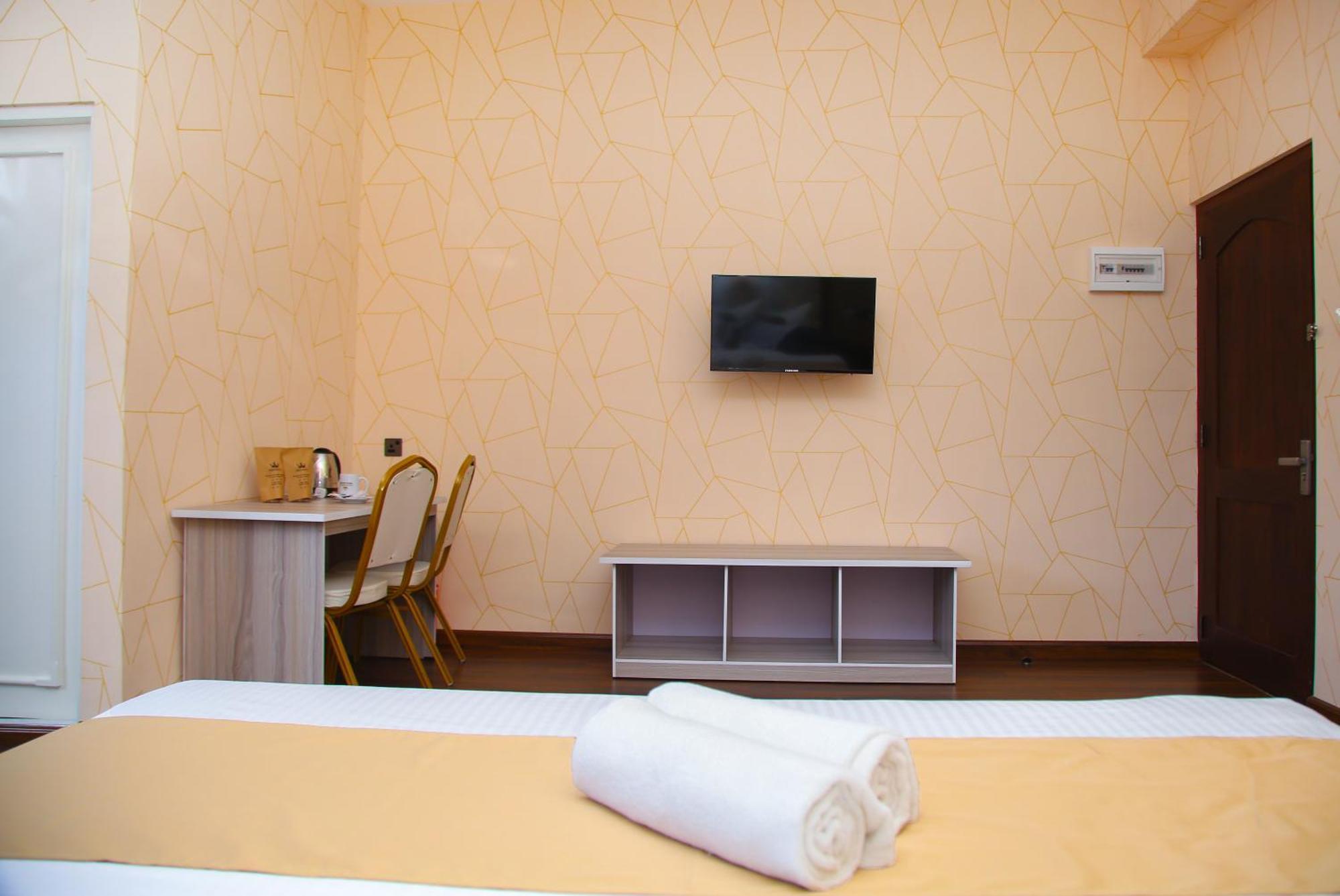 Crown Regency- Badulla Hotel ภายนอก รูปภาพ