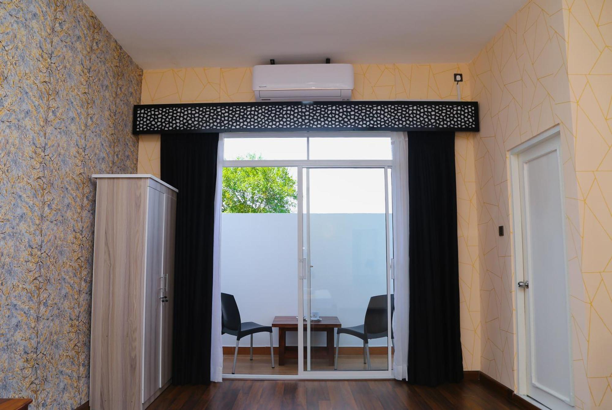 Crown Regency- Badulla Hotel ภายนอก รูปภาพ