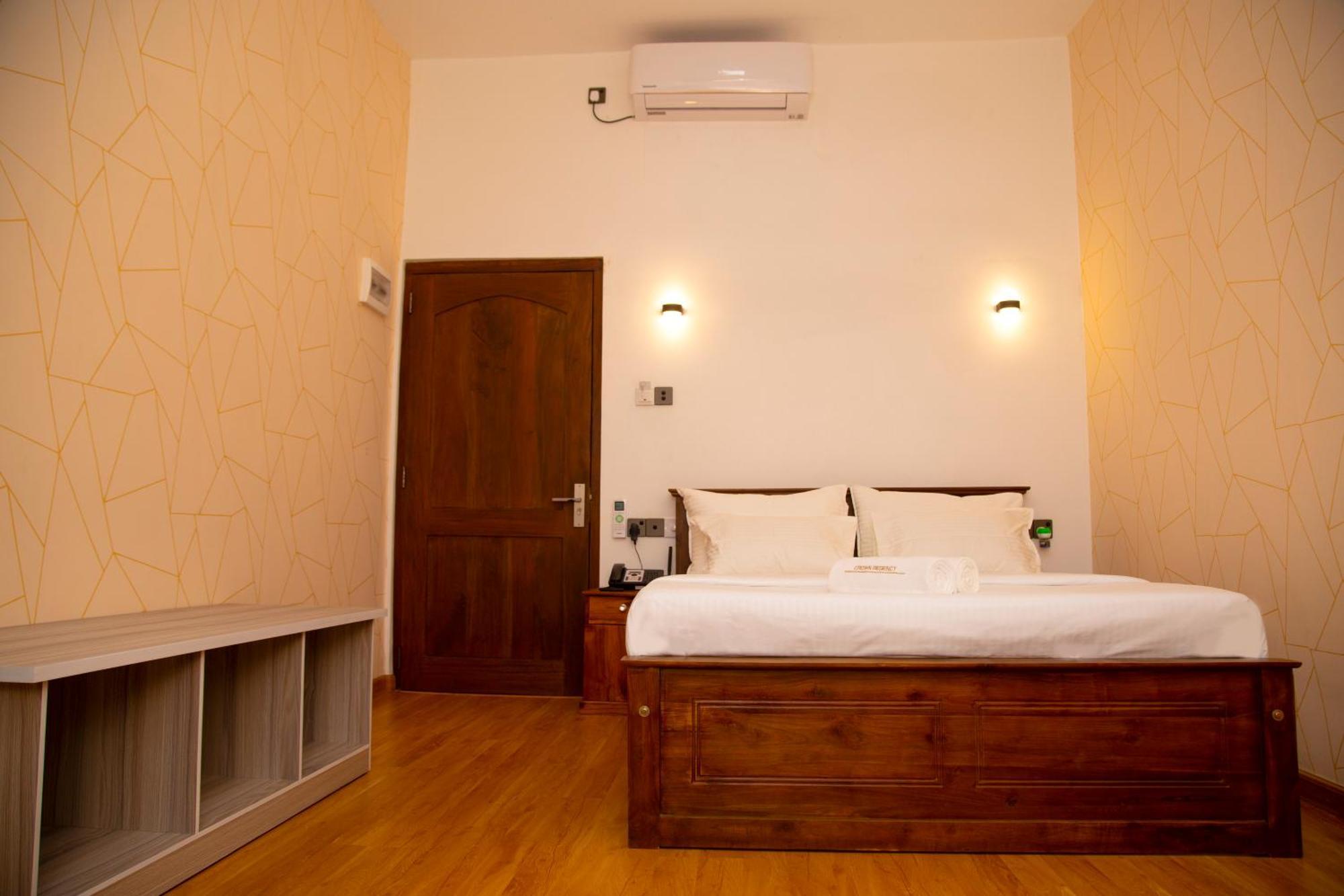 Crown Regency- Badulla Hotel ภายนอก รูปภาพ