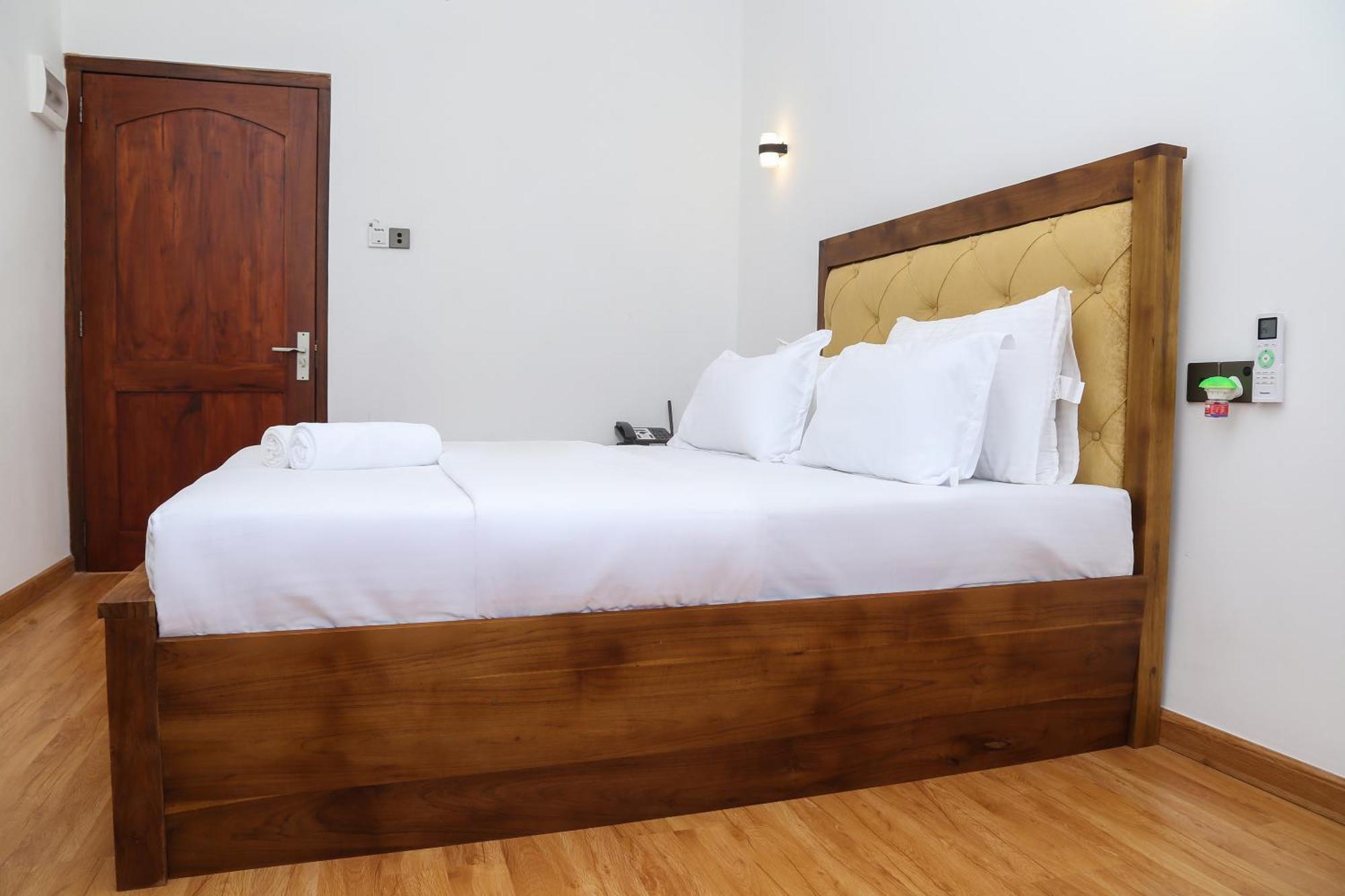 Crown Regency- Badulla Hotel ภายนอก รูปภาพ