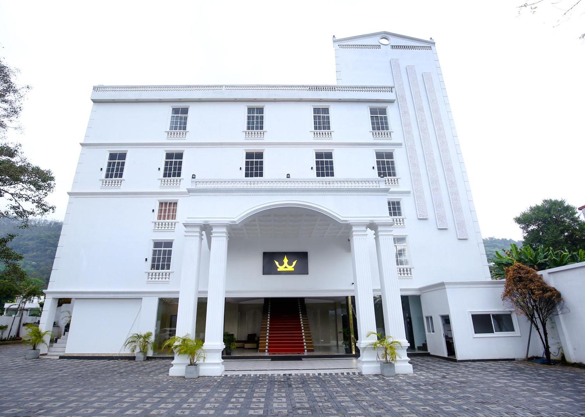 Crown Regency- Badulla Hotel ภายนอก รูปภาพ